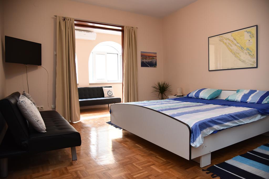 Downtown Apartment Korina Ζαντάρ Εξωτερικό φωτογραφία