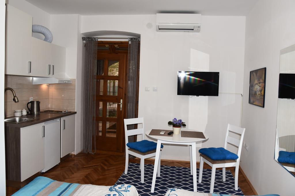 Downtown Apartment Korina Ζαντάρ Εξωτερικό φωτογραφία